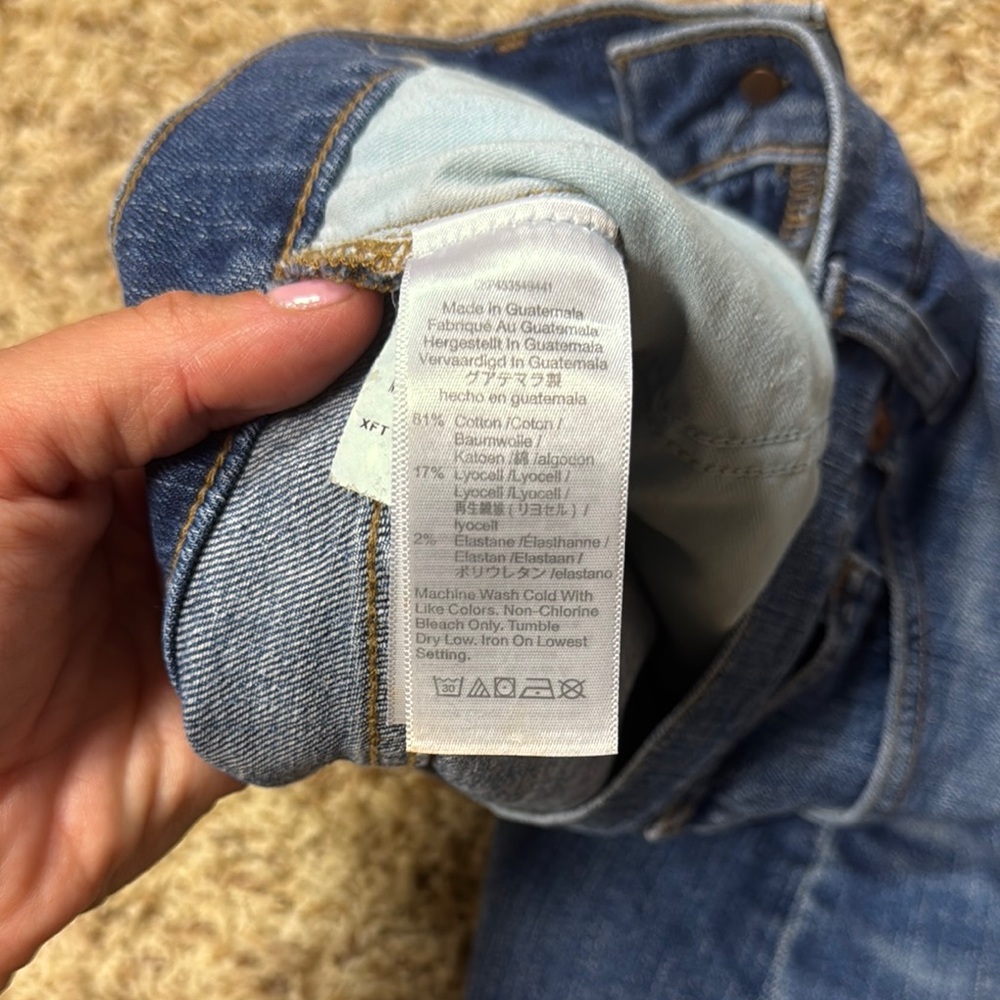 Madewell Blue Jean Shorts with Distressed Raw Hems, size 29 - Picture 4 of 5